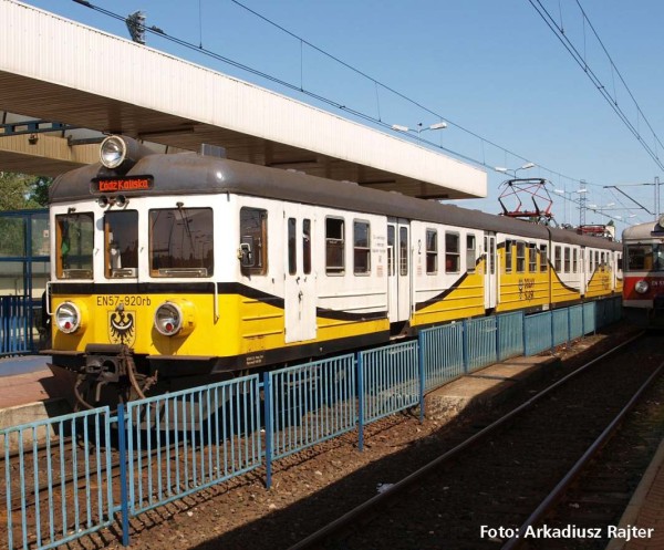 DC-E-Triebzug EN57 KD Ep.VI + DSS PluX22