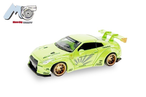 Nissan GTR 35 grün