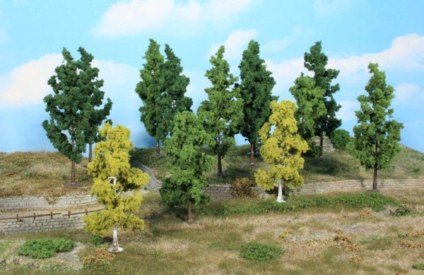 Miniwald-Set, 27 Laubbäume 11-14 cm