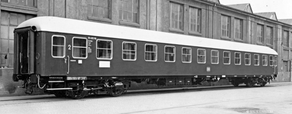 H0-Personenwagen B4ümg-54 DB, Ep.III AC