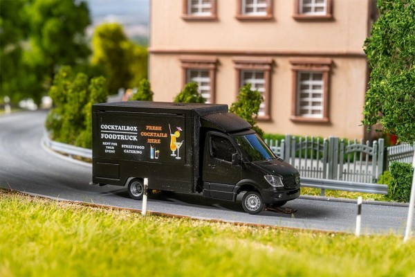 H0-MB Sprinter Foodtruck (HERPA)