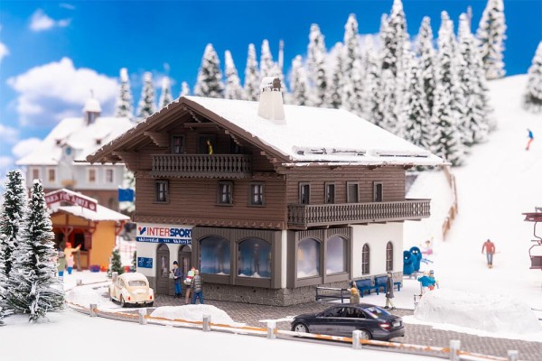 Skigeschäft INTERSPORT