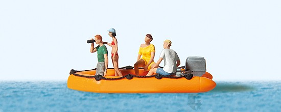 Familie im Schlauchboot
