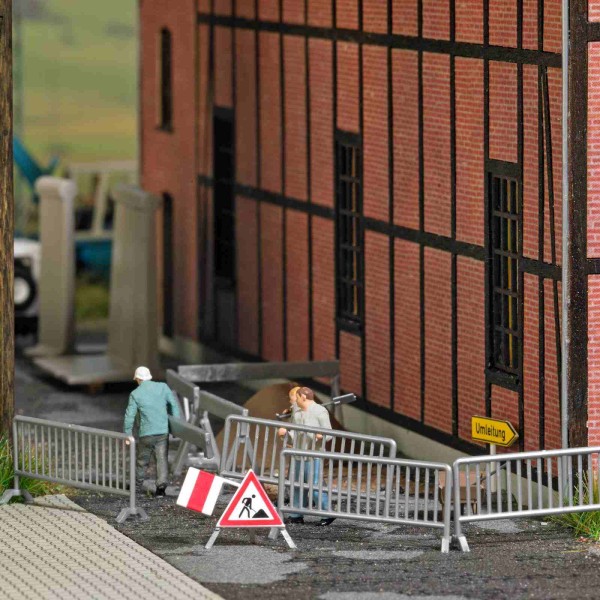 Action Set: Absperrungen aufstellen