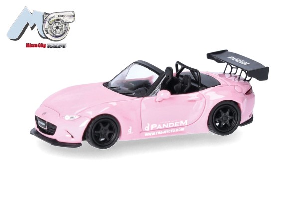 Mazda MX-5 Rocket Bunny, rosa