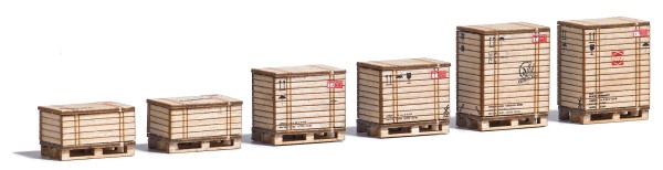 H0-Paletten mit Holzkisten