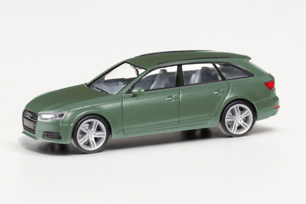 Audi A4 Avant, distriktgrün metallic