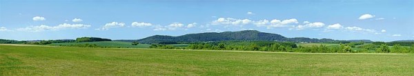 Modellhintergrund Sommer i.Mittelgebirge