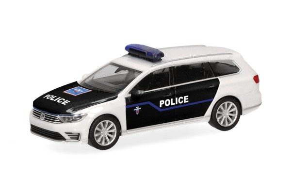 VW Passat Variant GTE Police