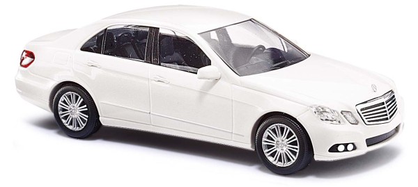 Bausatz: Mercedes E-Klasse Limousine