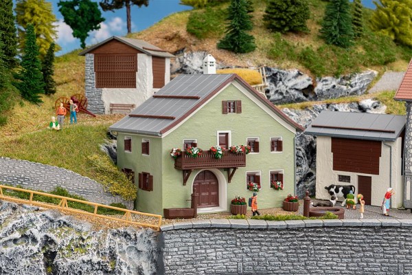 H0-Engadiner Wohnhaus