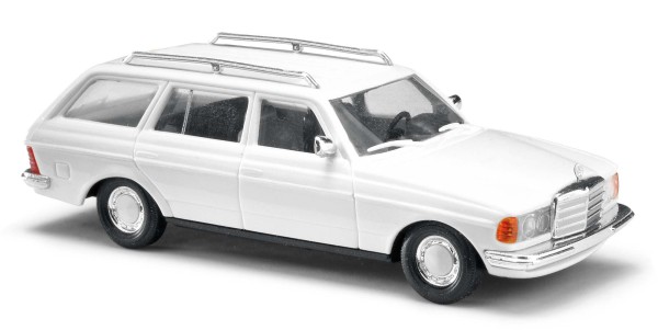 Bausatz: Mercedes W123, T-Modell