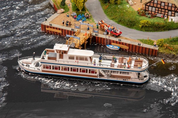 H0-Passagierschiff