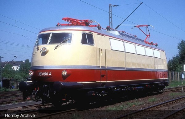 E-Lok E 03 001 in beige/rot, DB, Ep.III