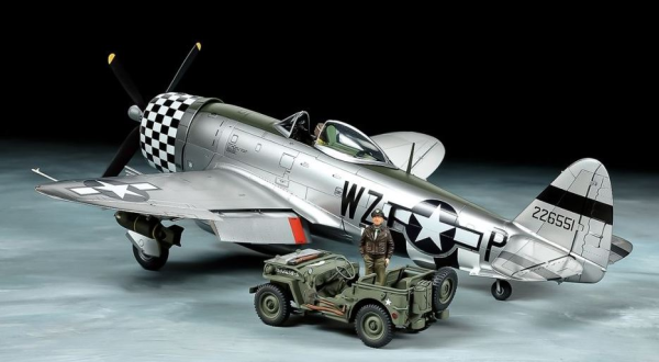 1:48 P-47D Thunderbolt & Veh. 4x4
