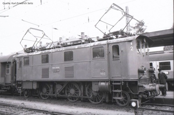 AC-E-Lok BR E 32, DB, Ep.III