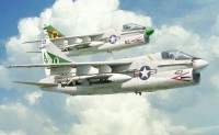 1:72 A-7E Corsair II 1:72 A-7E Corsair II