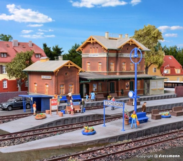 H0-Deko-Set Rund um den Bahnsteig