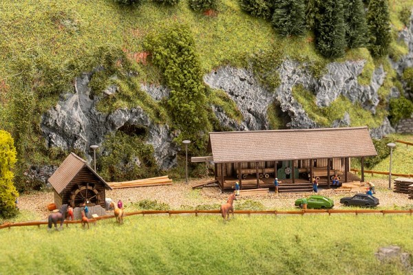 Sägewerk und Wassermühle